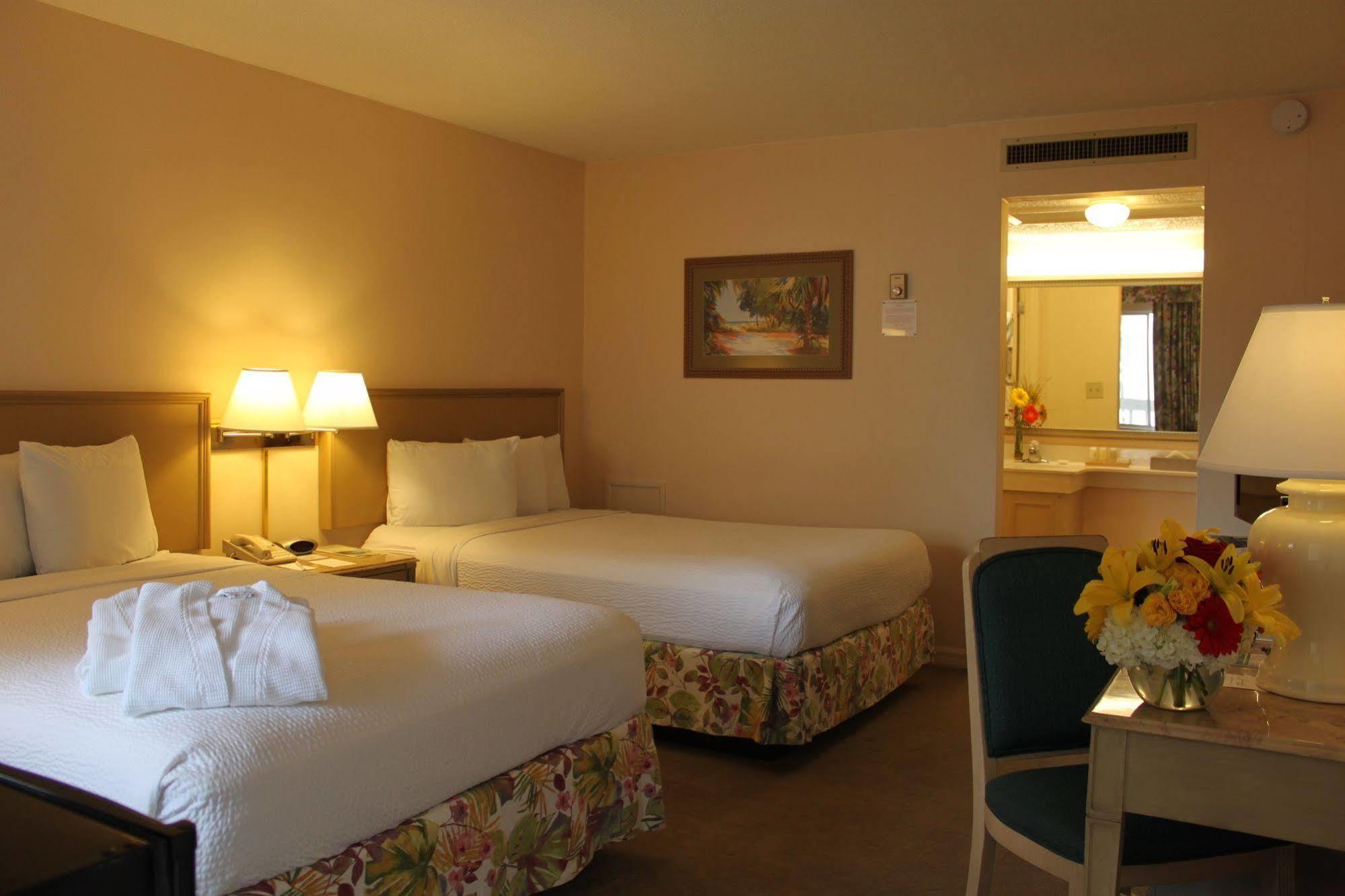 Sandcastle Resort At Lido Beach Σεϊρασότα Εξωτερικό φωτογραφία